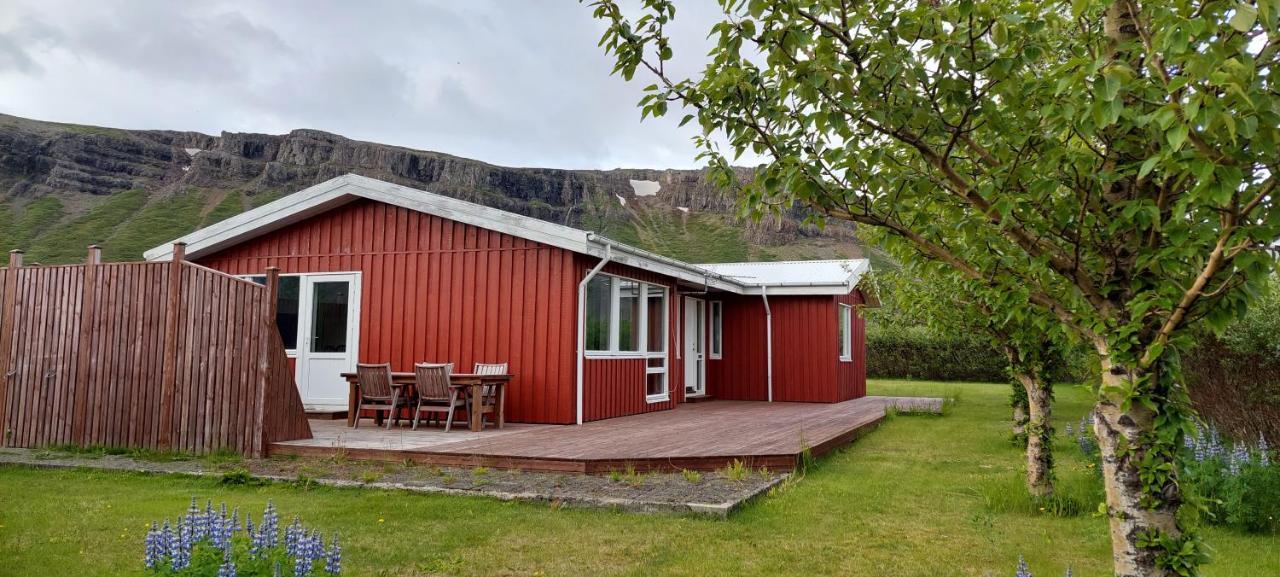 Aegisholt Privete House With Hot Tub Apartment Patreksfjordur Exterior foto