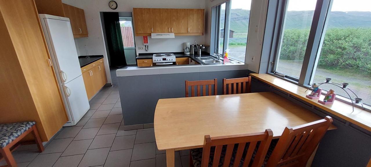 Aegisholt Privete House With Hot Tub Apartment Patreksfjordur Exterior foto